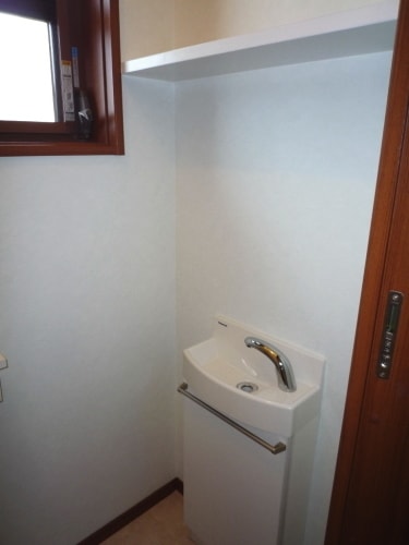 トイレ手洗い